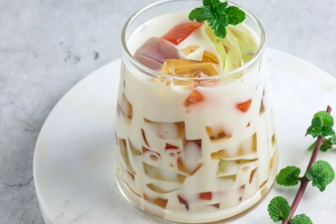 Resep Es Godir Warna-warni, Minuman Segar dengan Banyak Isian