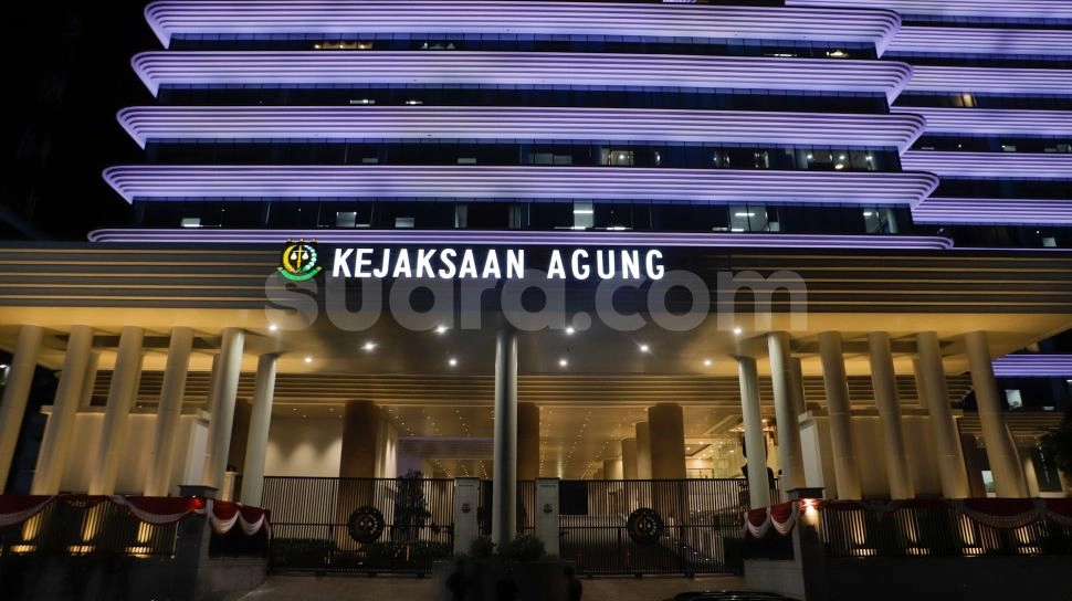 Survei Membuktikan Kejaksaan Dapat Kepercayaan Publik Tertinggi Dibanding Polri Dan KPK, Begini Analisa Pakar
