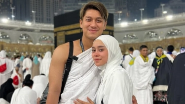 Umrah Sekeluarga Bareng Baby L, Lesti Kejora Tenteng Tas yang Harganya Hampir 2x Lipat Dari Biaya Perjalanan
