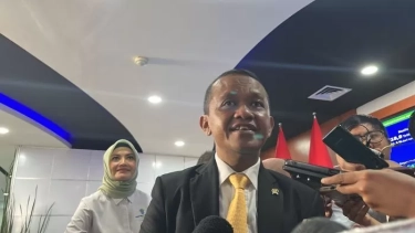 Bantah Tom Lembong soal Tesla Tinggalkan Baterai Nikel, Bahlil: Jangan Omon-omon Saja!