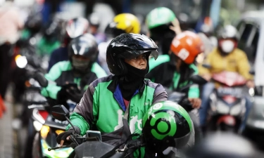 Viral Pengemudi Ojol Ternyata Punya Rumah 2 Tingkat di Kompleks dan Ada Mobil