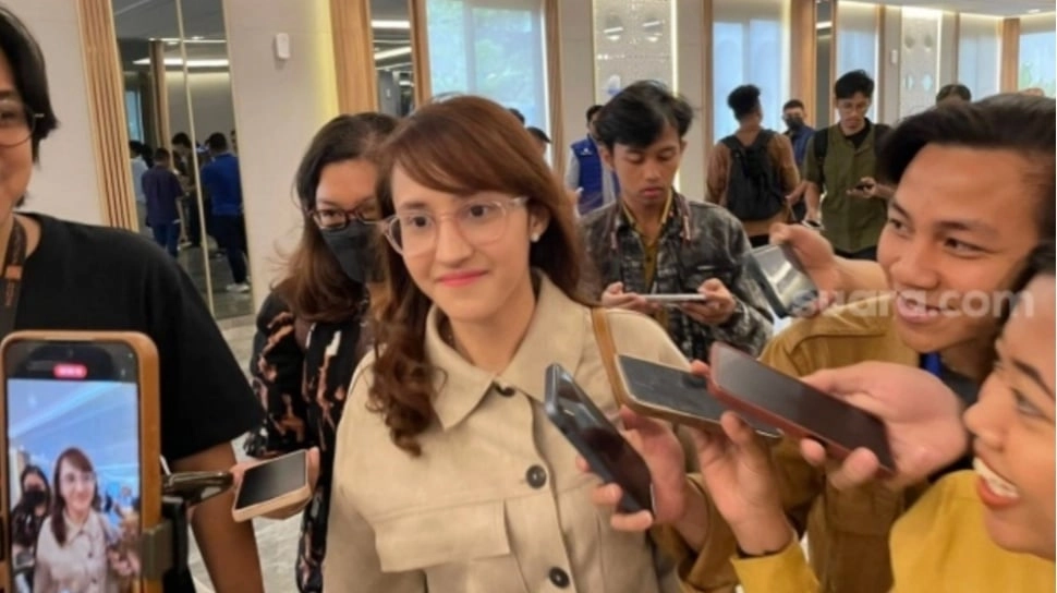 Tsamara Amany Dicap Tak Konsisten, Dulu Ogah Mendukung Sekarang Bela Prabowo Mati-matian