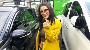 Pedangdut Uut Permatasari Seru-seruan di Kontes Primadona Pantura 2024