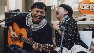 Sebelum Jadi Musisi, Lintang Vokalis More On Mumbles Punya Kegemaran Menyulam