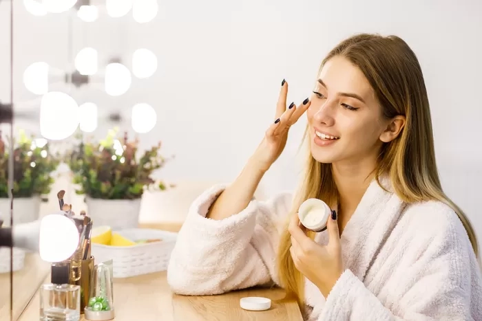 Kenali Ciri-ciri Skincare Mengandung Merkuri, Wajib Simak Penjelasannya