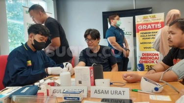 Pekerja Suara.com Cek Kesehatan Bersama Apotek Wellings, Praktis Dilakukan Buat Pekerja Kantoran