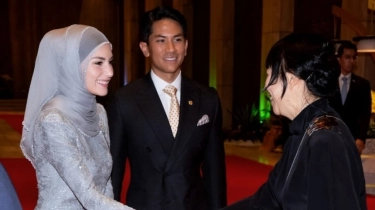 Potret Anisha Rosnah Tampil ke Publik Usai Menikah, Bikin Pangling Kenakan Hijab