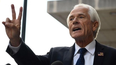 Buntut Hina Kongres, Mantan Ajudan Donald Trump, Peter Navarro Dijatuhi Hukuman 4 Bulan Penjara