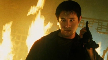 Sinopsis Film Romeo Must Die, Aksi Jet Li Selidiki Kasus Pembunuhan sang Adik, Tayang di TransTV
