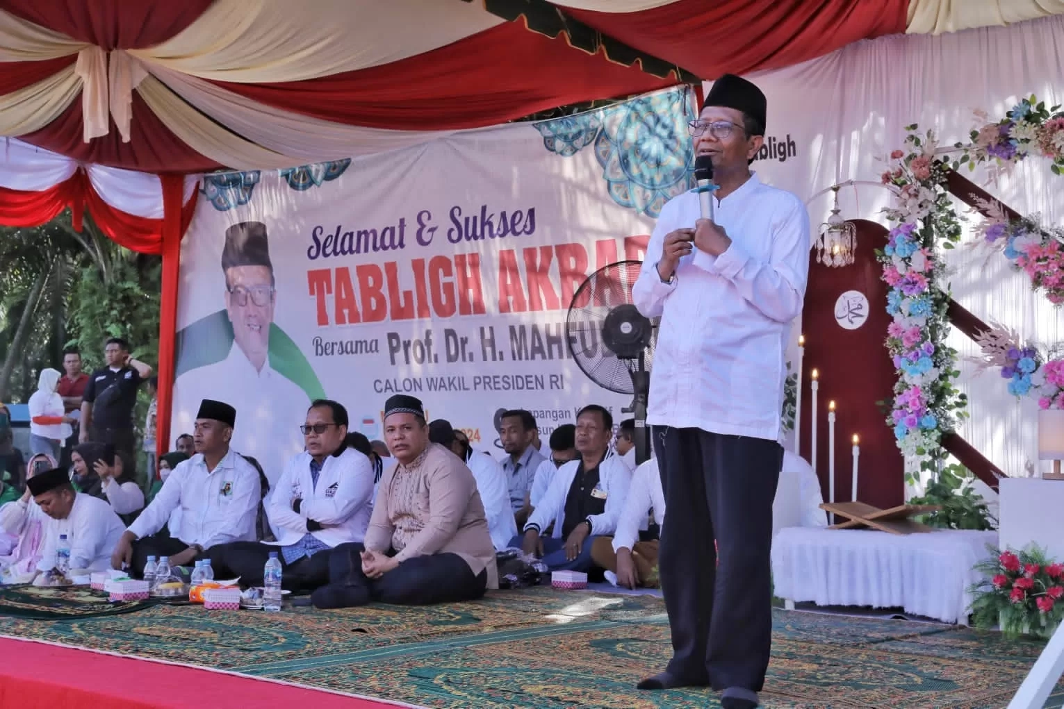 Mahfud MD Soroti Persoalan di Desa, Dari Layanan Kesehatan sampai Pekerjaan