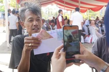 Pemerintah Bakal Salurkan BLT Senilai Rp 200 Ribu Selama 3 Bulan, Cair Mulai Februari