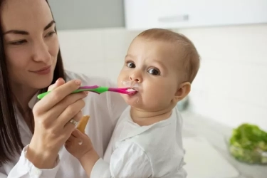 WHO Beri Rekomendasi Pemberian MPASI untuk Bayi Usia 6-23 Bulan, Para Ibu Diminta Perhatikan Asupan Gizi