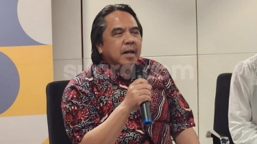 Pendidikan Ade Armando Bukan Kaleng-kaleng, Kini Kena Skakmat Usai Senggol Pendukung Anies Baswedan-Ganjar Pranowo