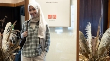 Potret Manis Adiba Khanza Nonton Piala Asia 2024 di Qatar, Nggak Bareng Azizah Salsha Tapi dengan Sosok Ini