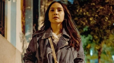 Nagita Slavina Kembali Pakai Syal Mahal: Untung Lehernya Kuat Digantungin Motor