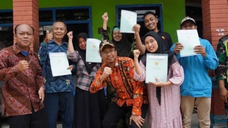 Profil Bupati Sidoarjo, Gus Muhdlor yang Diisukan 'Kabur' dari OTT KPK