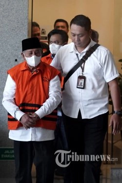 KPK Duga Ada Aliran Uang ke Abdul Gani Terkait Pengurusan Izin Tambang di Maluku Utara