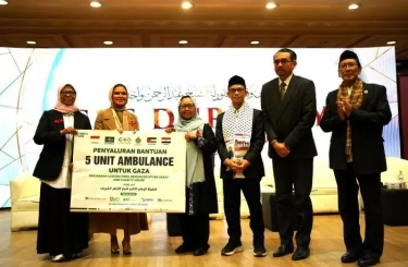 LAZISNU PBNU Gandeng Bayt Zakat wa as-Shadaqah Mesir Salurkan Bantuan 5 Unit Ambulans untuk Gaza