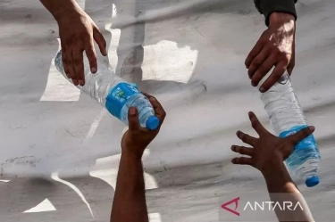 Makin Memprihatinkan, Warga Palestina Terpaksa Minum Air Kotor Akibat Serangan Israel yang Terus Berlanjut