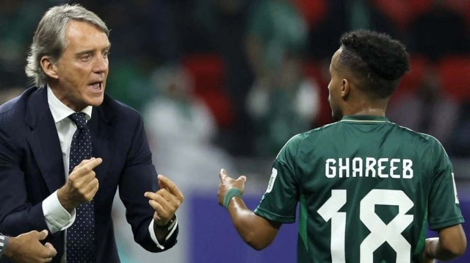 Roberto Mancini, Gaji Fantastis tapi Bikin Arab Saudi Senasib Timnas Indonesia