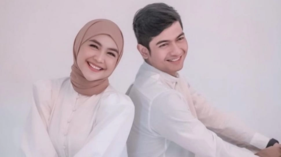 Teuku Ryan Digugat Cerai Ria Ricis, Begini Hasil Penerawangan Denny Darko