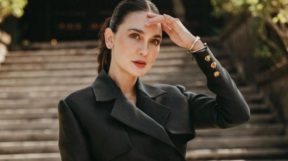 Bikin Klarifikasi, Luna Maya Pilih Tak Pecat Karyawannya yang Menyebar Video Hingga Minta Jangan Dibully