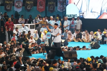 Prabowo Tiba di Makassar, Puluhan Ribu Warga Serukan ‘All in Prabowo!’