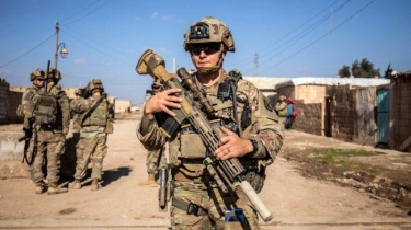 Iran Tarik Perwiranya dari Suriah, Hindari Perang Terbuka dengan Israel