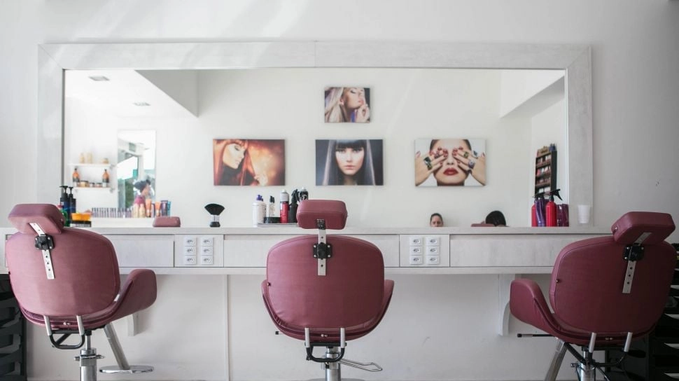 Transformasi Dengan 'Wajah Baru', Pionir Salon Kecantikan Ini Tetap Pertahankan Nilai Tradisi