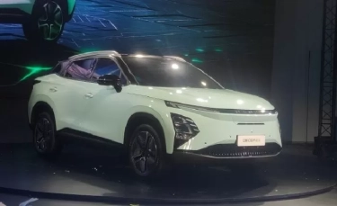 Chery Omoda E5 Pakai Baterai LFP Dibanderol 400 Jutaan