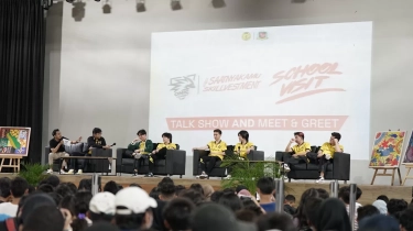 Pemain, Brand Ambassador, dan Pelatih Tim E-sport ONIC Sapa Penggemarnya lewat Talk Show and Meet & Greet di Binus School Bekasi