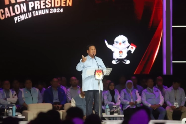Prabowo Kenang Ibunda di Kampung Halaman Langowan