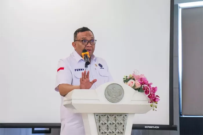 Resep Jitu Kemnaker Ciptakan Hubungan Industrial yang Hamonis di Lingkungan Kerja