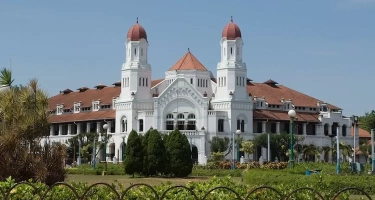 Siap-siap Long Weekend! Ini 5 Rekomendasi Wisata di Kota Semarang yang Cocok Buat Refreshing dan Healing