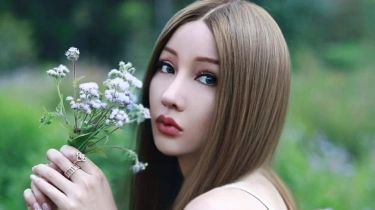 Cuap-cuap di Podcast, Lucinta Luna Akui Marah Besar ke Ria Ricis Gegara Hal Ini