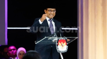 Jokowi Dihujani Kritik Sivitas Akademika, Anies: Koreksi Apa yang Terjadi Supaya Tidak Kebablasan