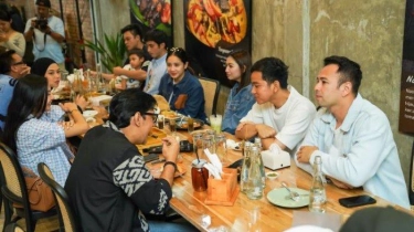 Gibran Mampir ke Warung Sate Baim Wong, Raffi Ahmad Cemas Usai Jajal Menunya: Bahaya Nih!
