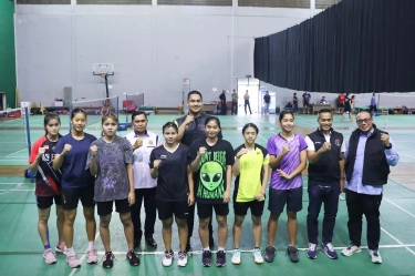  Kunjungi Cipayung, Menpora Dito Pastikan Persiapan Tim Bulu Tangkis Olimpiade 2024