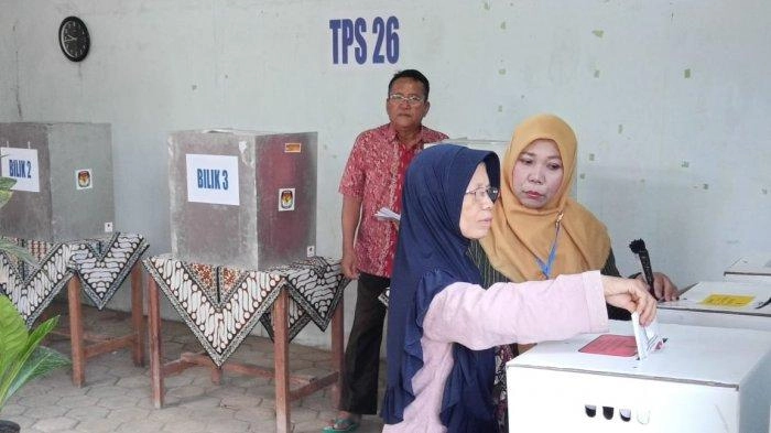 WNI Pelesiran ke Luar Negeri Tidak Bisa Mencoblos Pemilu dan Pilpres, Termasuk Jemaah Umrah