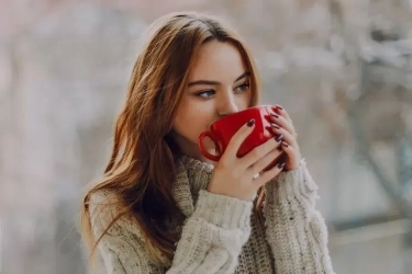 9 Ciri Anda Perempuan INFJ yang Sangat Langka, Tipe MBTI Yang Paling Langka di Antara Semua Perempuan