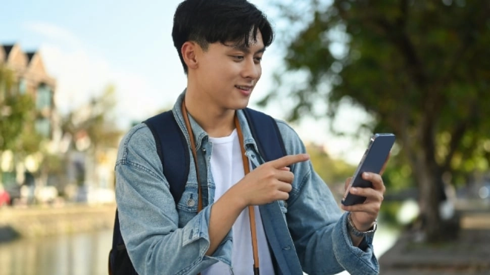 Traveling Praktis? Pakai BRImo, Bisa Lho Beli Tiket Bus, Whoosh dan Kereta Api