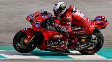 Hasil Tes MotoGP 2024 Sepang Hari Ini: Pecco Bagnaia Melesat, Marquez Mendekat ke 5 Besar
