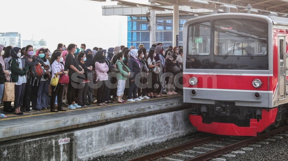 Falcon Pictures Gandeng Emiten Ini Pasarkan Film dalam KRL