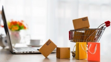 Tak Hanya Hadirkan Ragam Produk ORI, Shopee Juga Hadirkan Lebih Banyak Keuntungan di Shopee Mall
