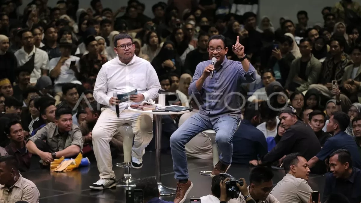 Desak Anies Edisi Terakhir di Surabaya Membeludak dan Pecahkan Rekor