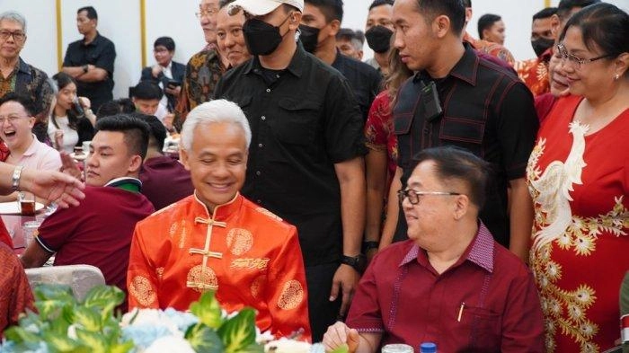 Ganjar Pranowo Bersama Politikus PDIP Darmadi Durianto Sambut Perayaan Imlek di Empurau Jakarta