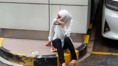 Usai Pemulihan Sakit Tapi Terpaksa Harus Jalan Kaki, Olla Ramlan Ambruk Usai Ikut Kampanye AMIN