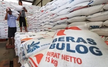 Indonesia Hadapi El Nino, Bulog Gelontor 300 Ribu Ton Beras Premium