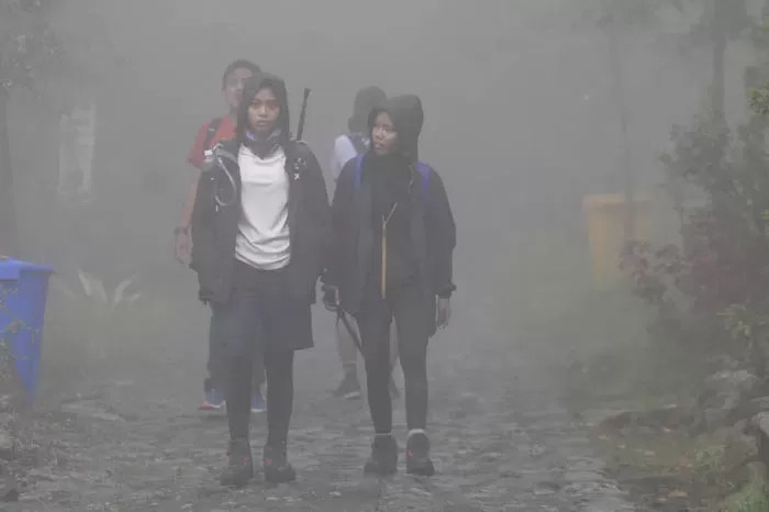 Pendakian Gunung Lawu via Cemoro Sewu Jadi Favorit Pendaki Selama Masa Libur Panjang, Ini Alasannya!