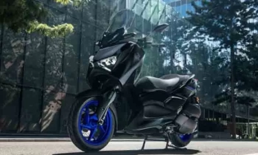 Yamaha Hadirkan Xmax Connected Tampil Lebih Premium
